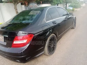 Mercedes-Benz C250 2013 Black