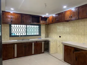 4bdrm House in Oyarifa, Ghana Flag for rent