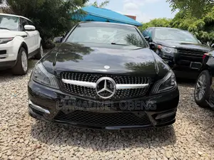 Mercedes-Benz C250 2014 Black