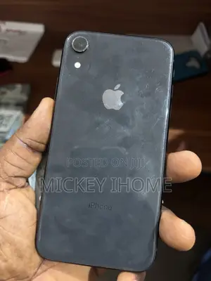 Apple iPhone XR 64 GB Black