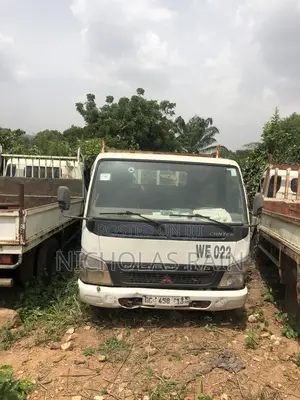 Mitsubishi Fuso 2014 Model,Manual And Diesel Engine,No Hidden Fault,