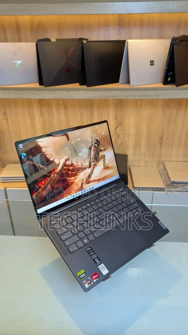 Laptop Lenovo 16GB AMD Ryzen 7 SSD 512GB