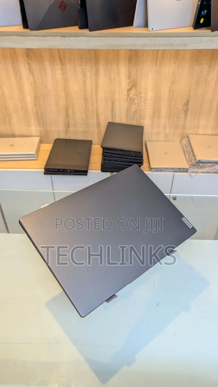 Laptop Lenovo 16GB AMD Ryzen 7 SSD 512GB