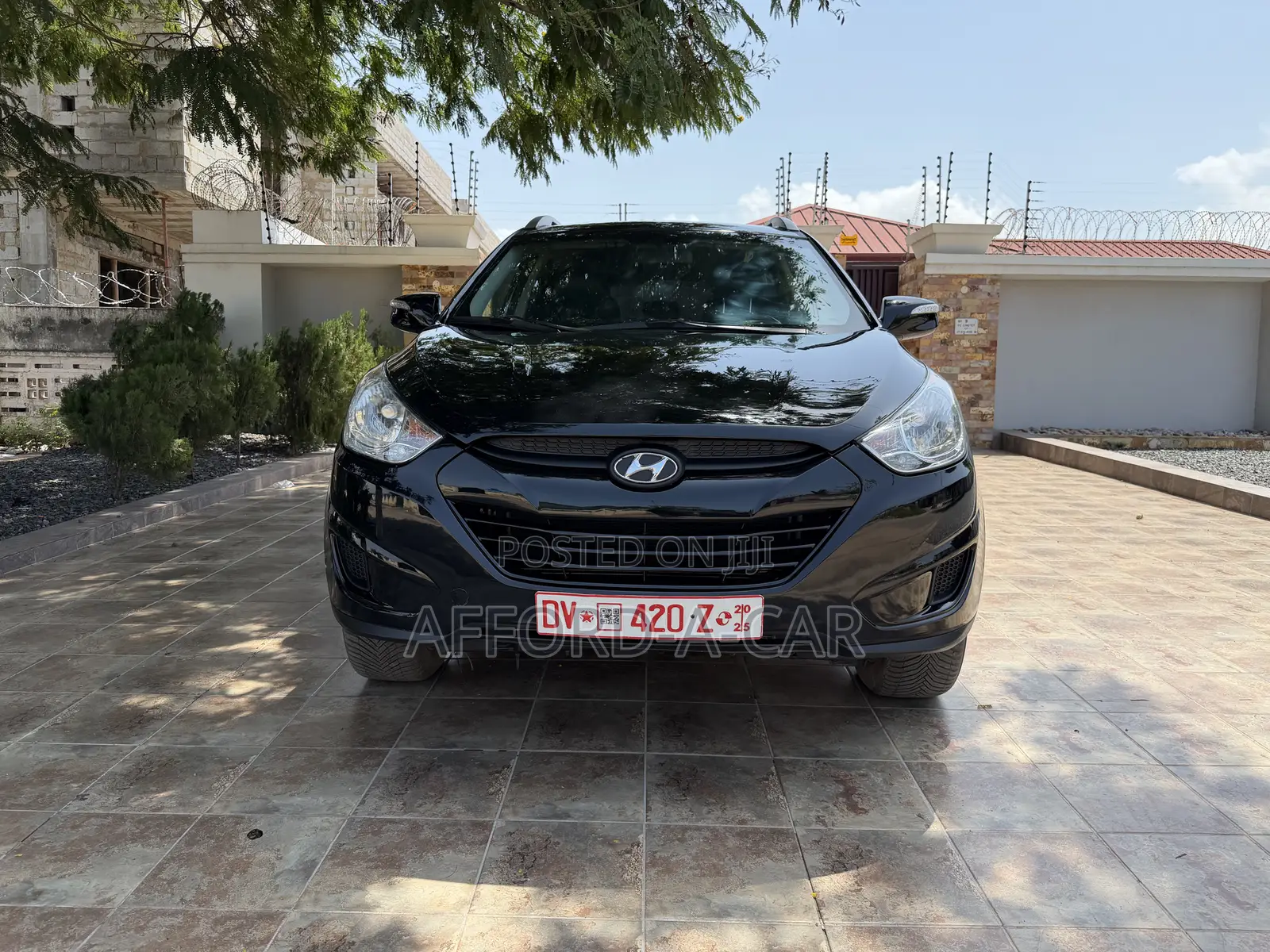 Hyundai Tucson Limited AWD 2012 Black