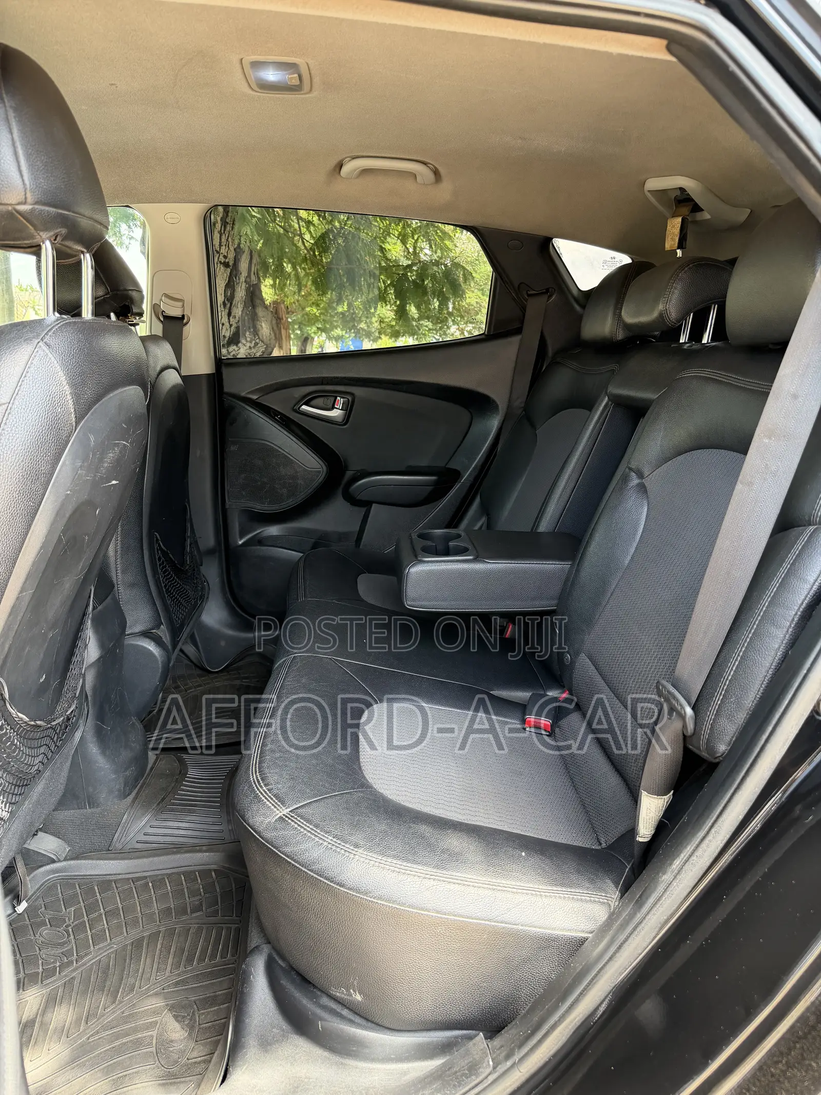Hyundai Tucson Limited AWD 2012 Black