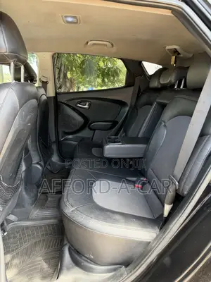 Hyundai Tucson Limited AWD 2012 Black