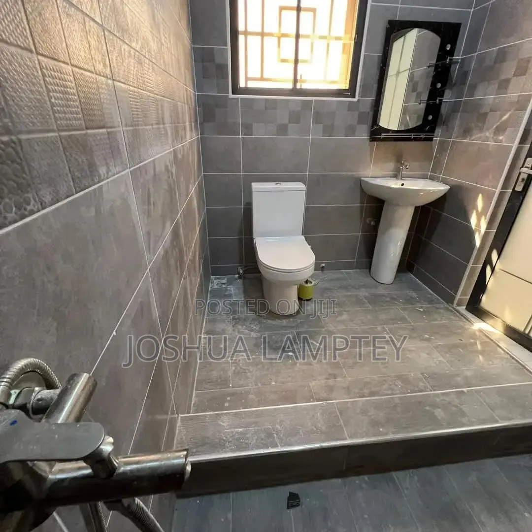 4bdrm House in Agbogba Estate, School Park Area for sale
