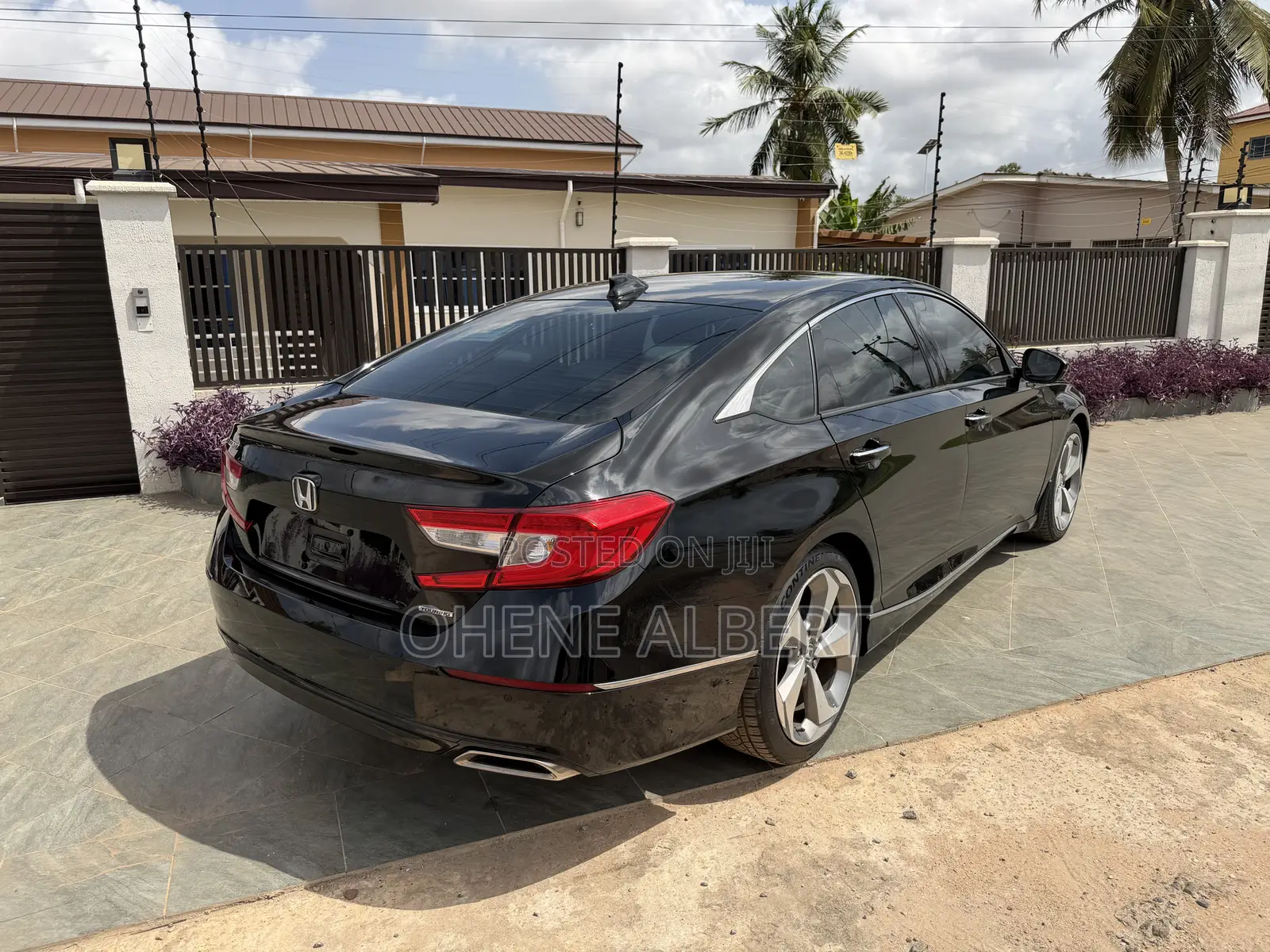 Honda Accord Touring 2018 Black