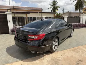 Honda Accord Touring 2018 Black