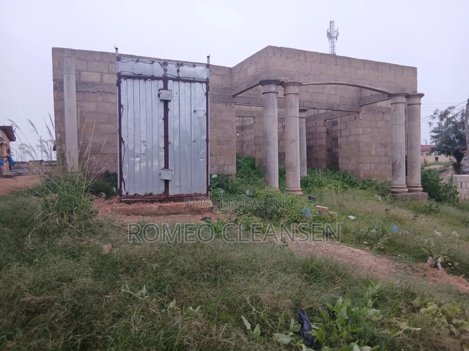 1bdrm House in Atonsu Aputuogya, Kumasi Metropolitan for sale