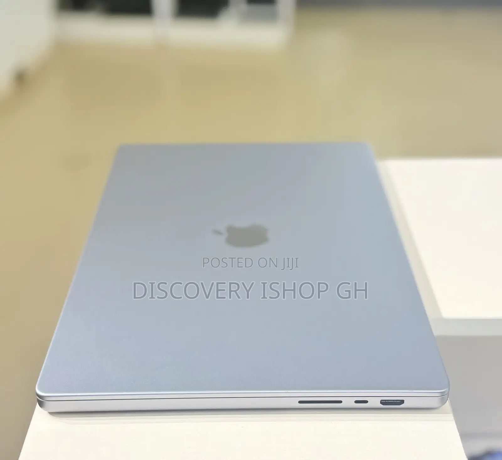 Laptop Apple MacBook Pro 2021 M1 32GB Apple M1 Pro SSD 1T