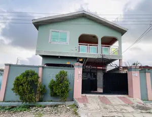 5bdrm House in Franjie Realty, Kasoa for rent