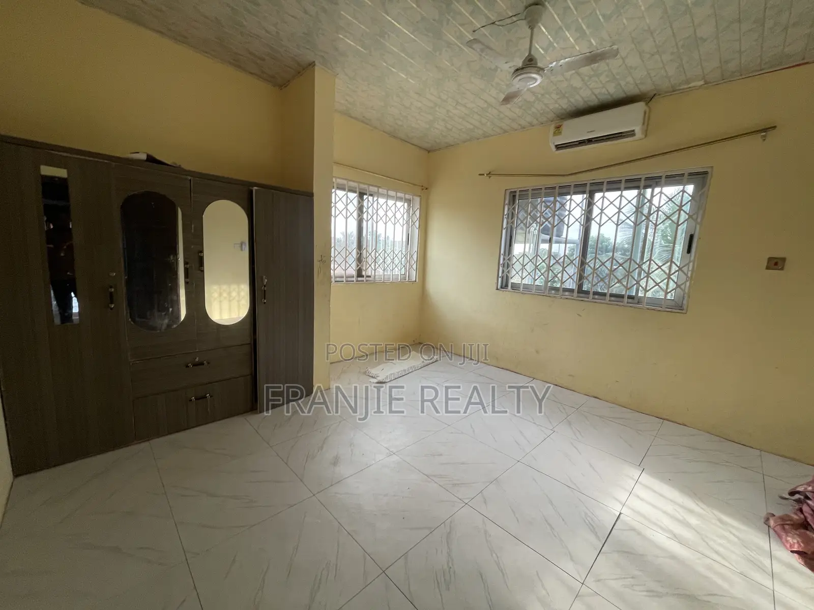 5bdrm House in Franjie Realty, Kasoa for rent