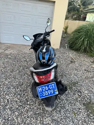 Yamaha NMAX 125 2024 Silver