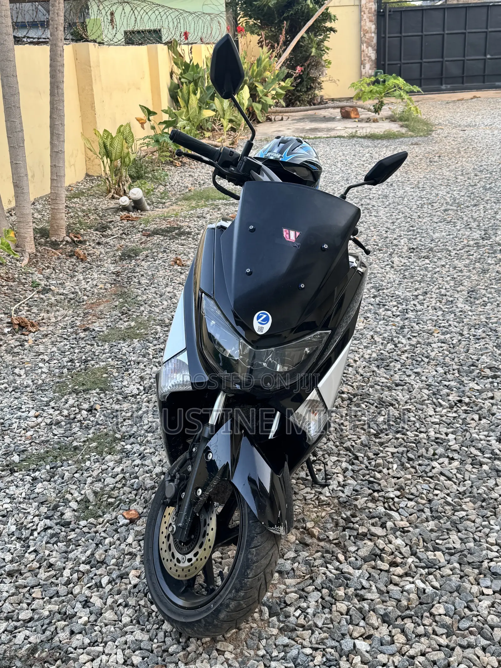 Yamaha NMAX 125 2024 Silver