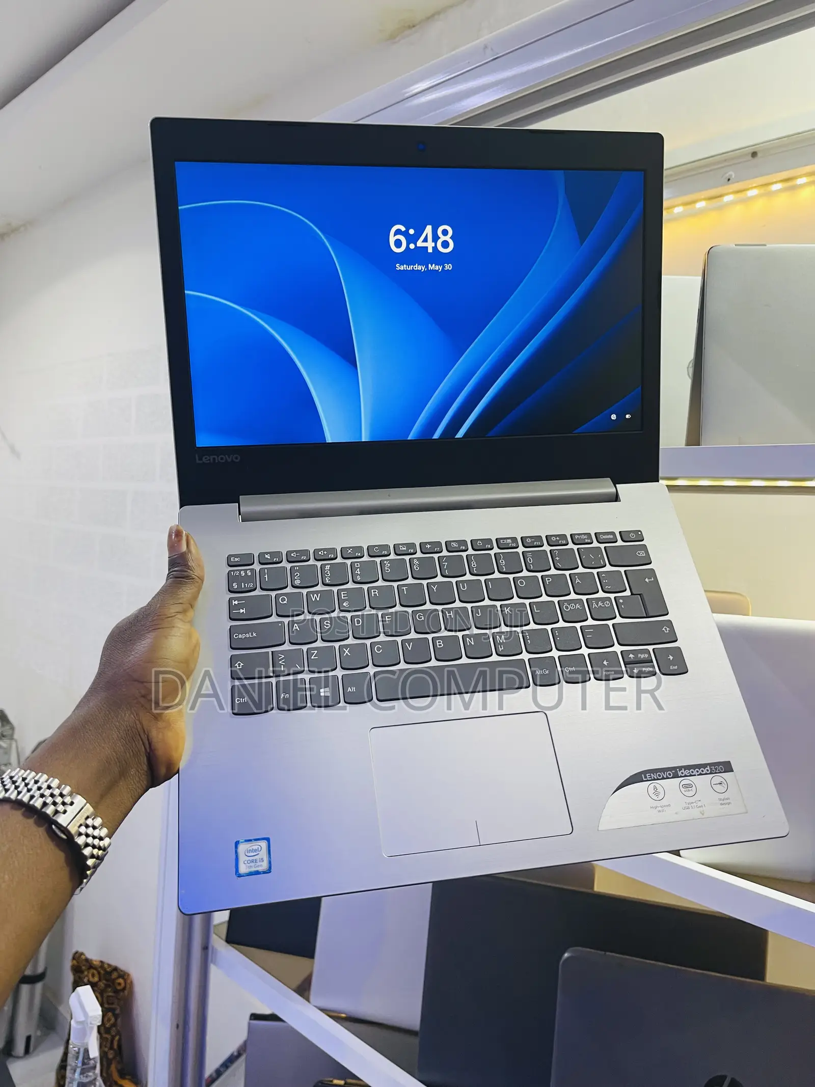 Laptop Lenovo IdeaPad 320 6GB Intel Core i5 SSD 256GB