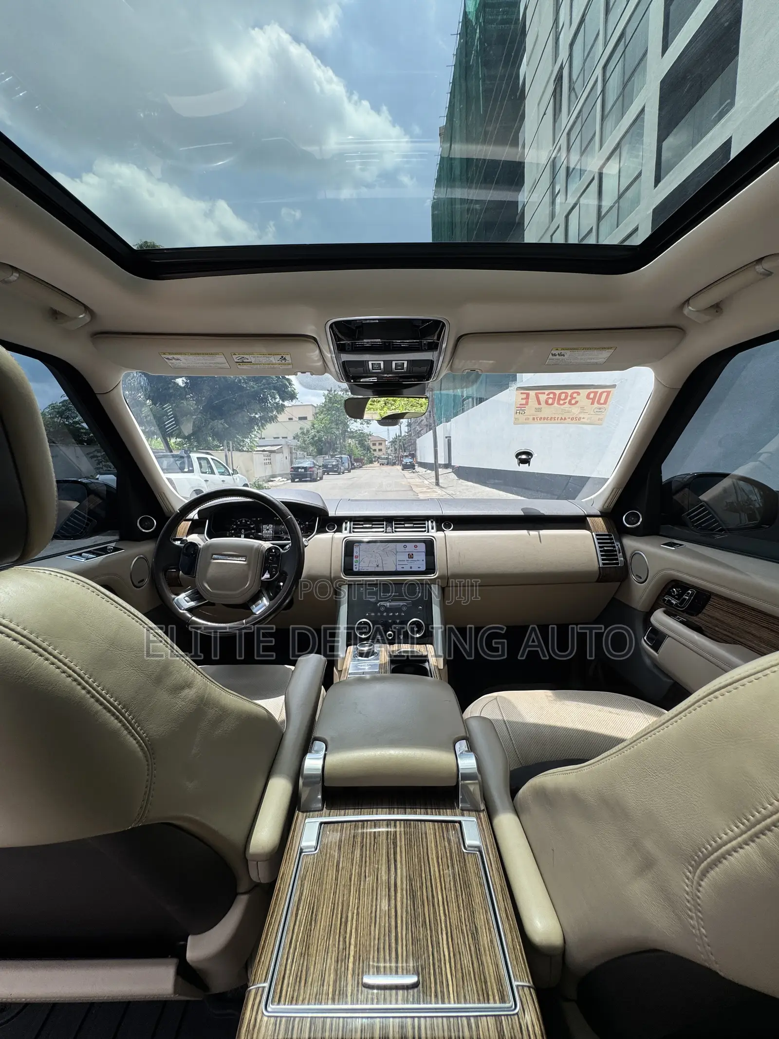 Land Rover Range Rover Vogue 2019 Black