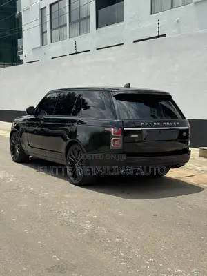 Land Rover Range Rover Vogue 2019 Black