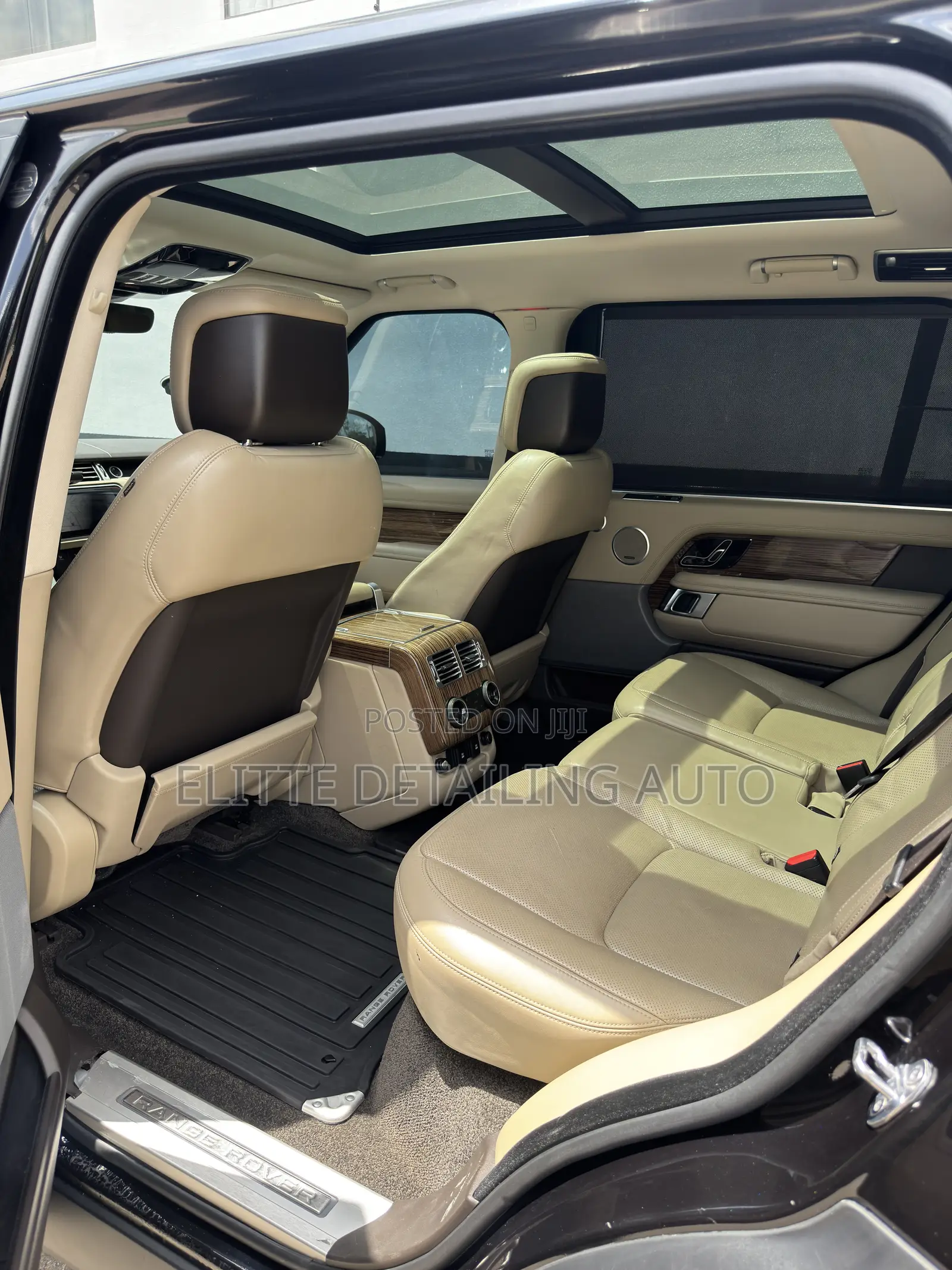 Land Rover Range Rover Vogue 2019 Black