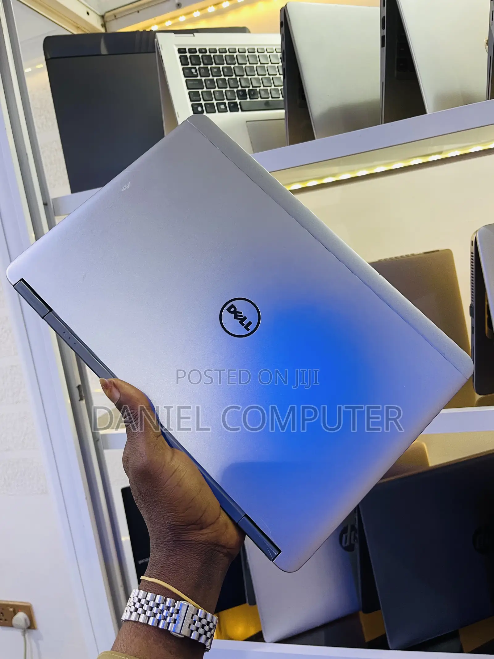 Laptop Dell Latitude E7240 8GB Intel Core i7 SSD 256GB