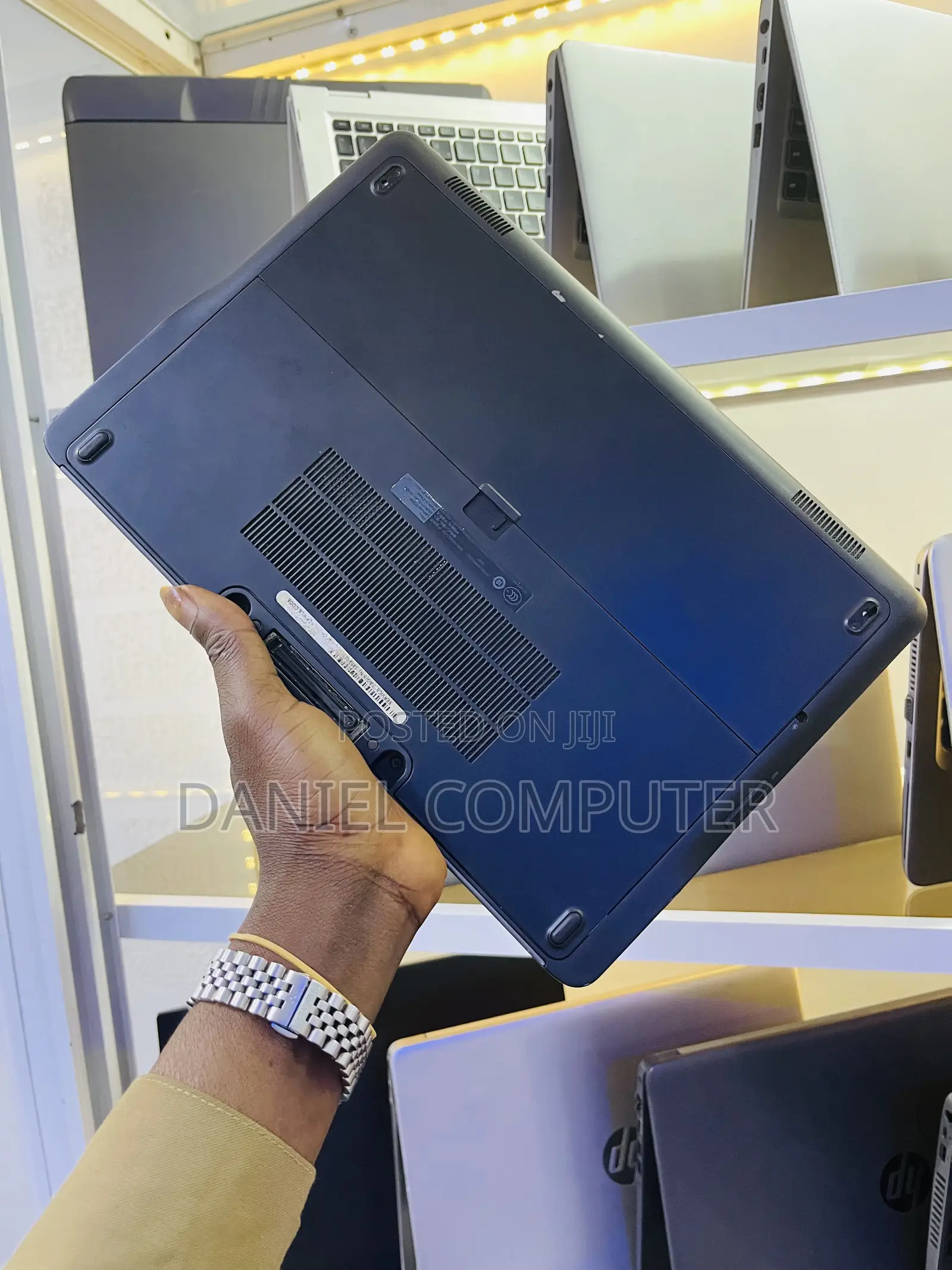 Laptop Dell Latitude E7240 8GB Intel Core i7 SSD 256GB
