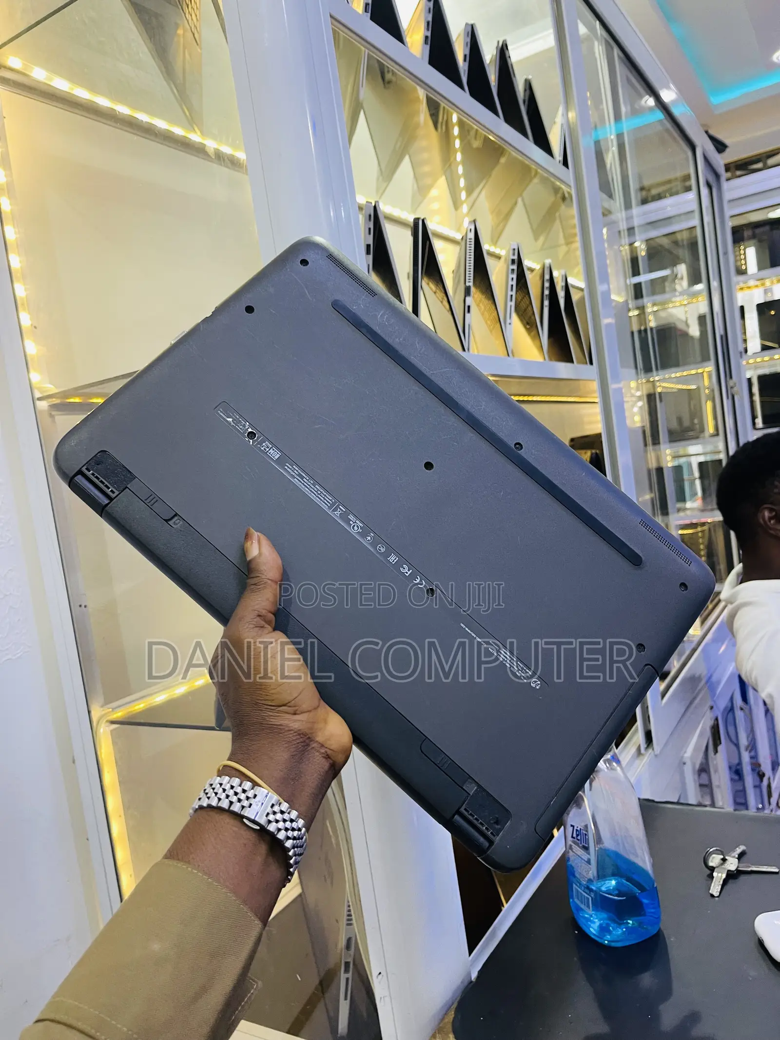 Laptop HP 250 G4 8GB Intel Core i5 HDD 500GB