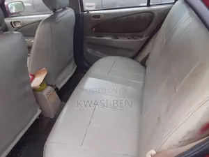 Toyota Corolla 2002 Red
