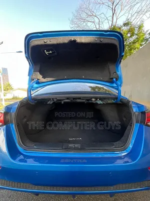 Nissan Sentra SV 2022 Blue