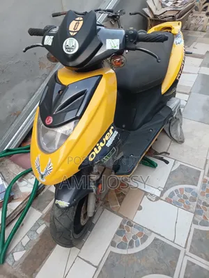 Motorcycle 2004 Yellow