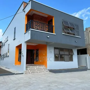 4bdrm House in Agbogba, Cemetery Area for sale