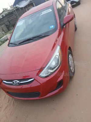 Hyundai Accent 2013 Red