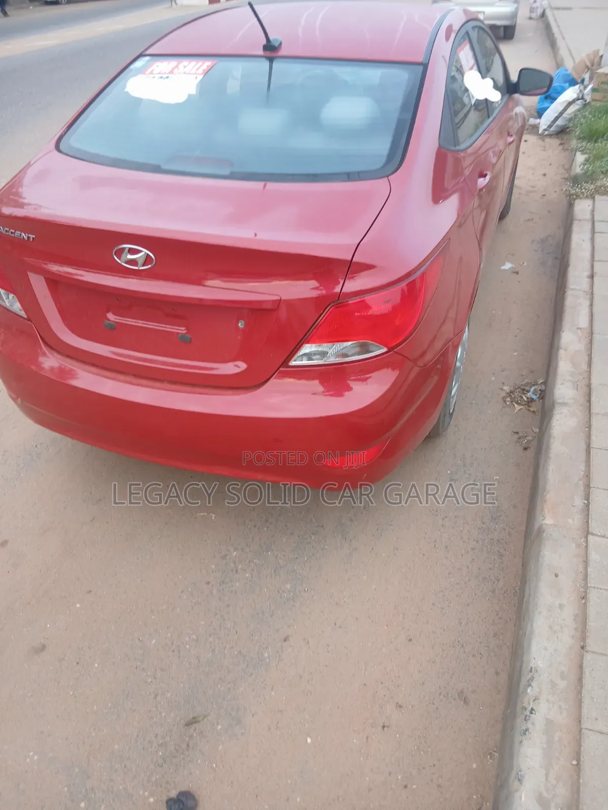 Hyundai Accent 2013 Red