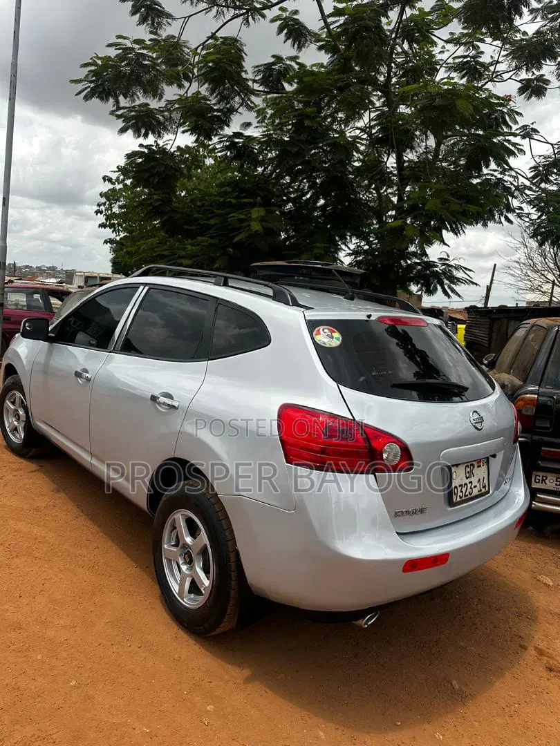 Nissan Rogue S Krom Edition 2010 Silver