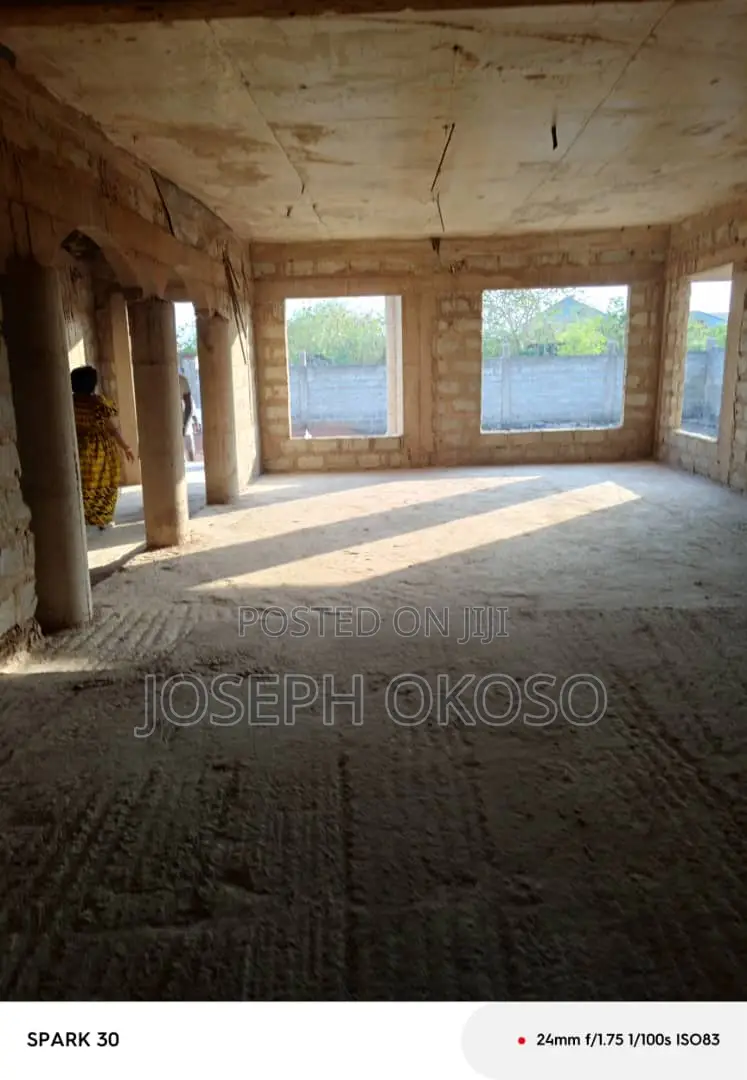 10bdrm Mansion in Little Rock Consult, Tema Metropolitan for sale