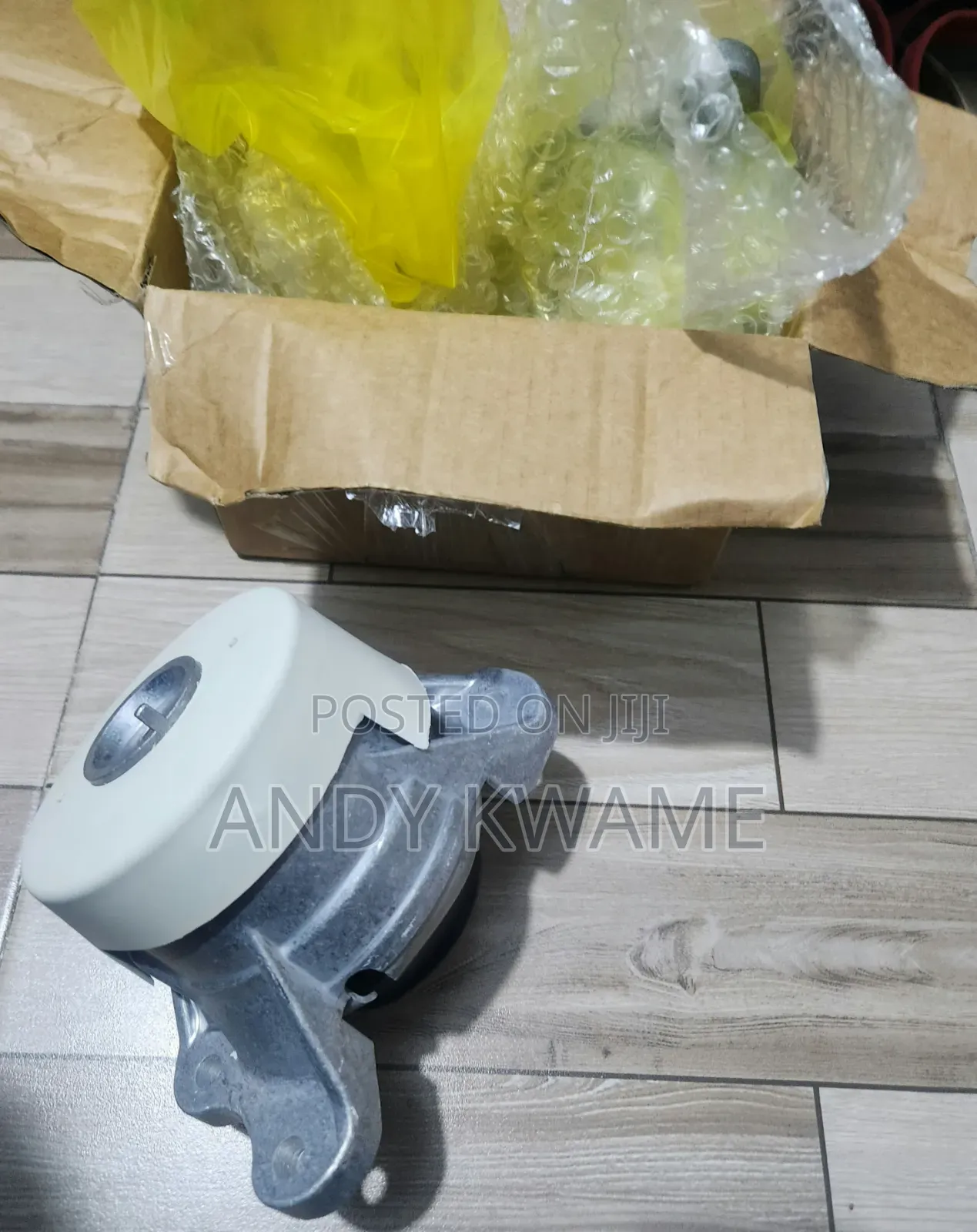 Mercedes-Benz Shocks, Engine Gearbox Seats Etc.