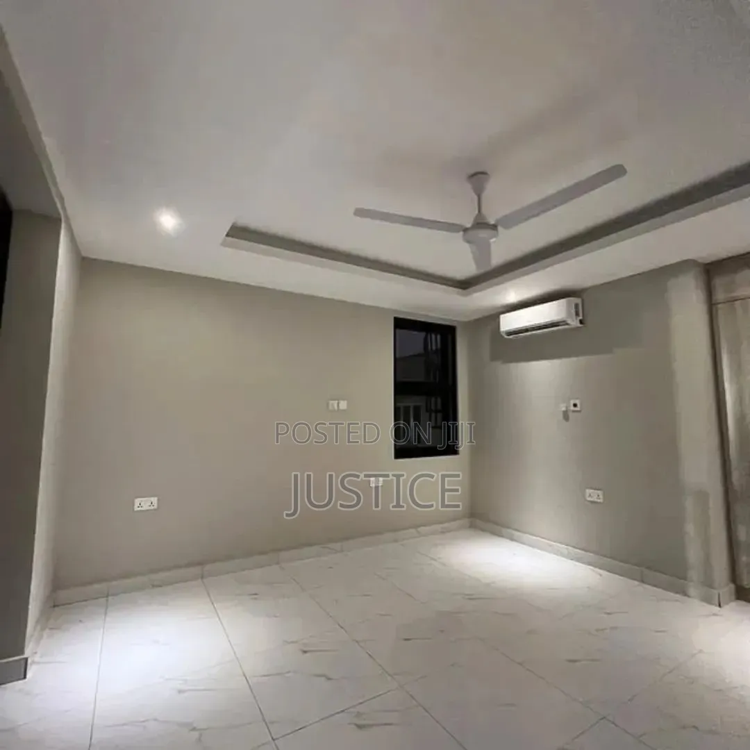 2bdrm Apartment in East Legon, Boundary Road Area for rent