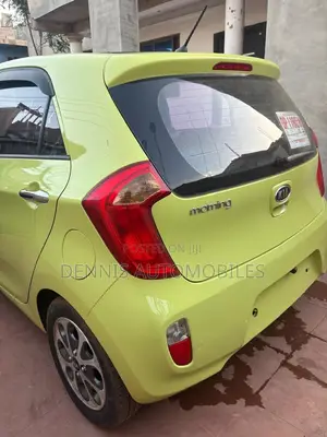 Kia Morning 2013 Green