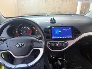 Kia Morning 2013 Green