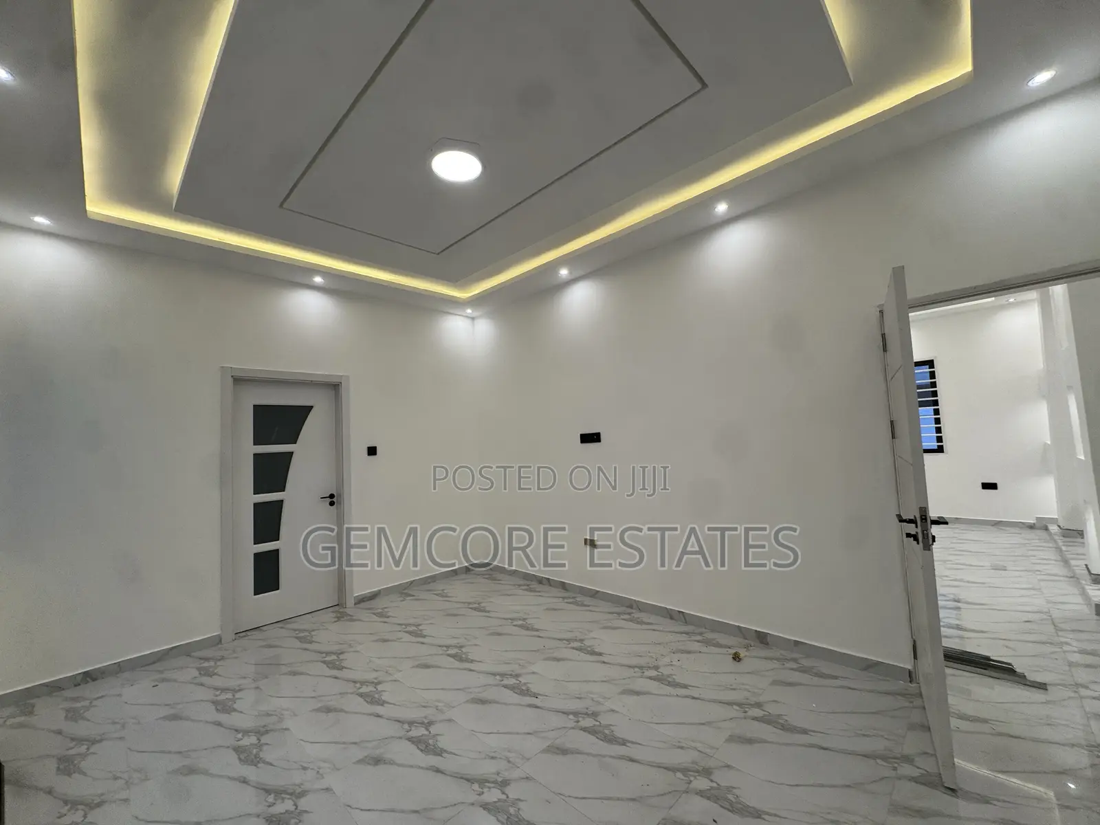 4bdrm House in Nanakrom, Ashaley Botwe for sale
