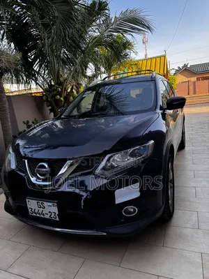 Nissan Rogue SV FWD 2016 Black