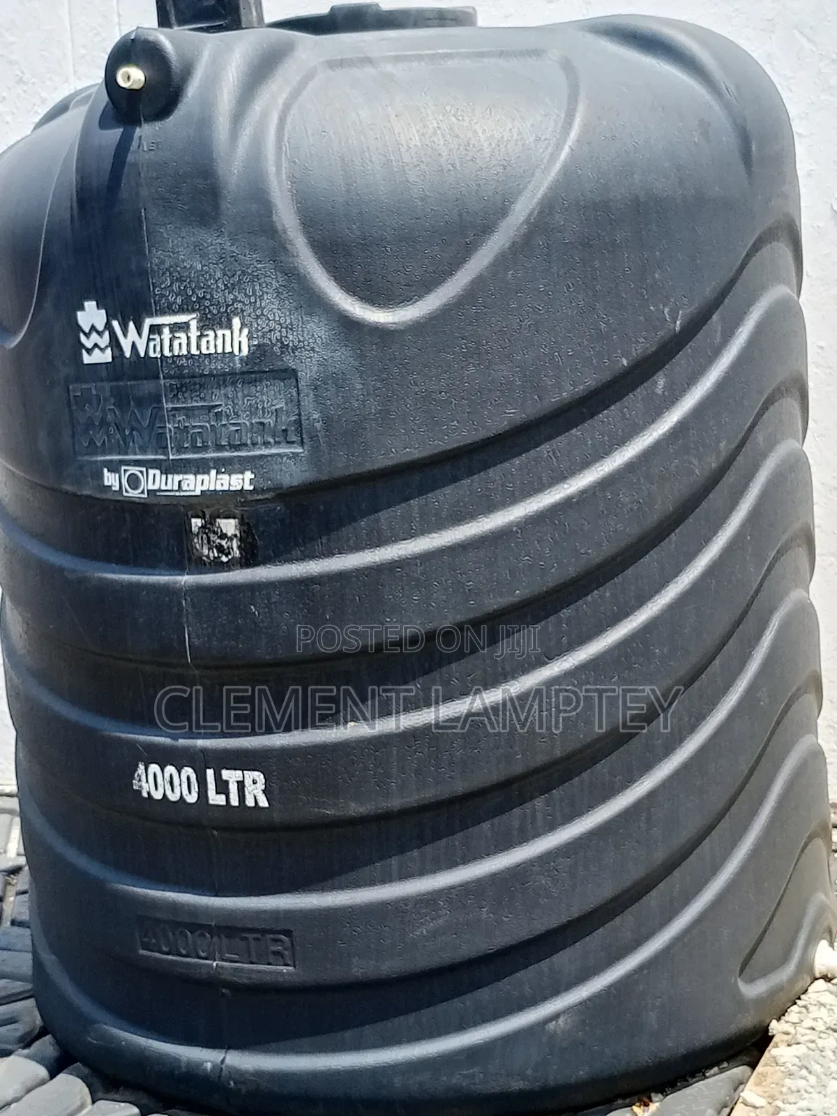 A 4,000 Liters Watatank for Sale