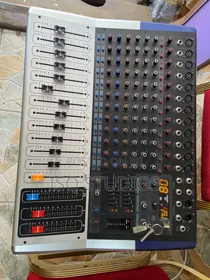 Yamaha Kv160 Power Mixer