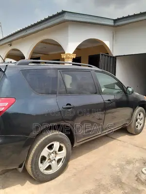Toyota RAV4 2.5 4x4 2012 Black