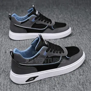 Fashionable Casual Shoes