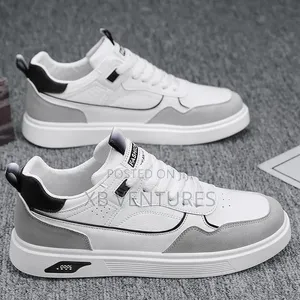 Fashionable Casual Shoes