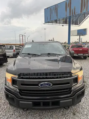 Ford F-150 XLT 4x4 Regular Cab Styleside 6.5 ft. box 122 in. WB 2019 Black