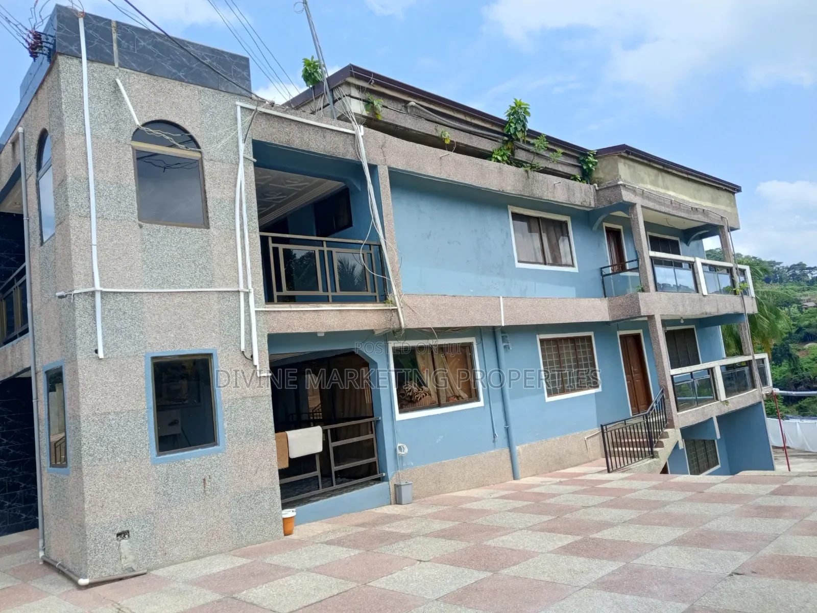 Hotel Fully Furnished of 16 Rooms at Kwahu