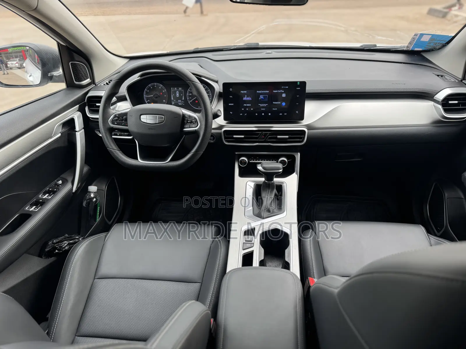 Geely Coolray 2025 White
