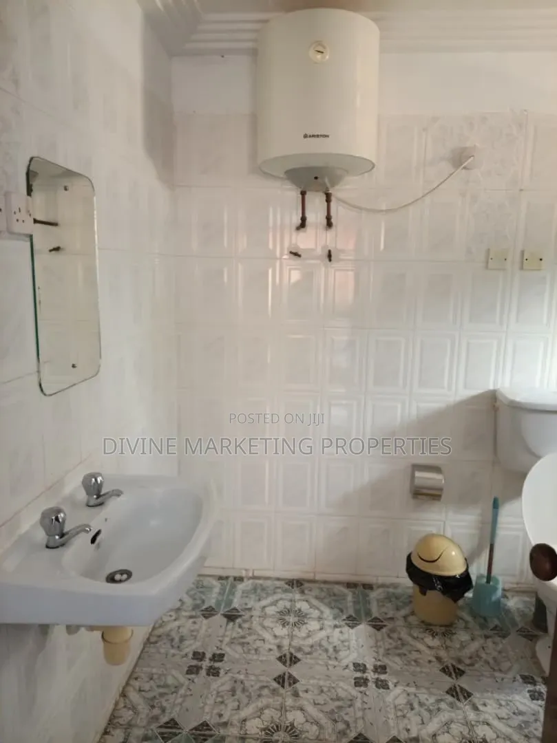 Hotel Fully Furnished of 16 Rooms at Kwahu