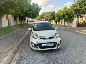 Kia Morning 2013 Off white